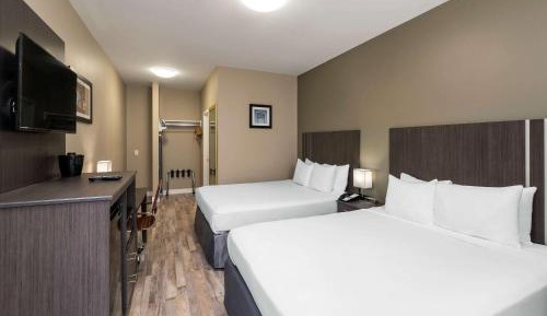 Double Room with Two Double Beds - Non-Smoking