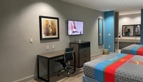 Queen Room with Two Queen Beds - Disability Access