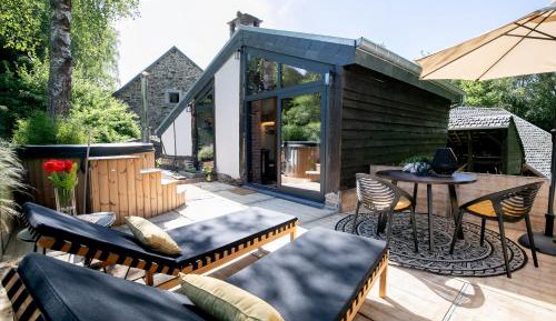 One-Bedroom Bungalow