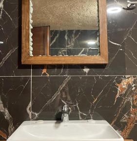 Deluxe Double Room with Shower