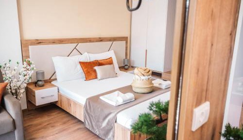 Double Room with Balcony and Sea View