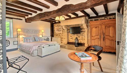 Deluxe Family Suite