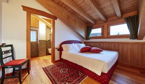 Double Room with Spa Bath