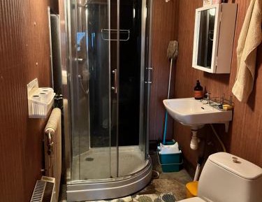 Queen Room with Shared Bathroom