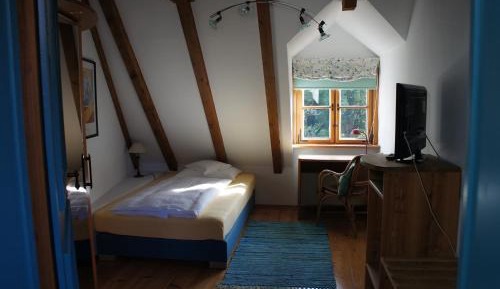 Single Room with Shower