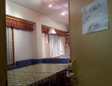 Five-Bedroom Apartment