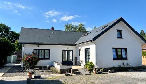 Apartment - Split Level