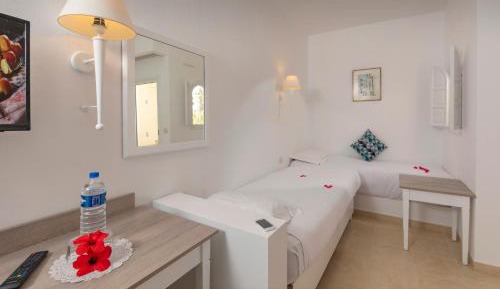 Quadruple Room with Garden View