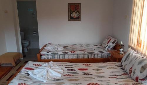 Triple Room with Mountain View