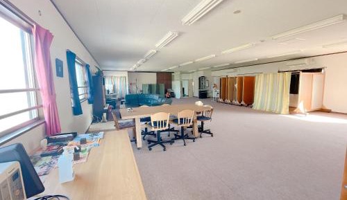 Family Room with Shower