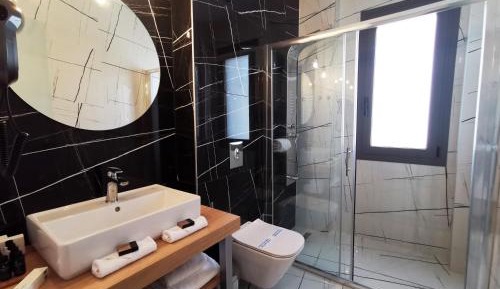 Deluxe Single Room with Balcony