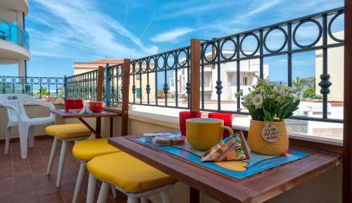 Superior Apartment with City View