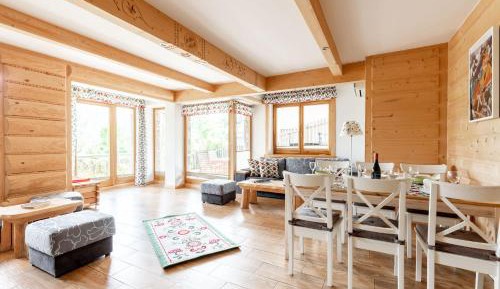 Two-Bedroom Apartment with Terrace