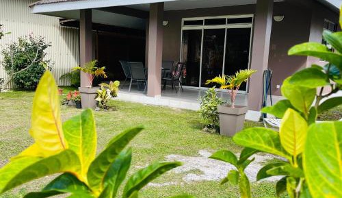 King Studio with Sofa Bed