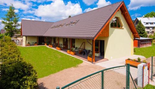 Deluxe Apartment (4 Adults)