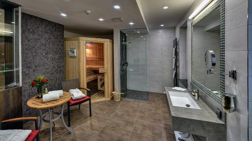 Deluxe Junior Suite