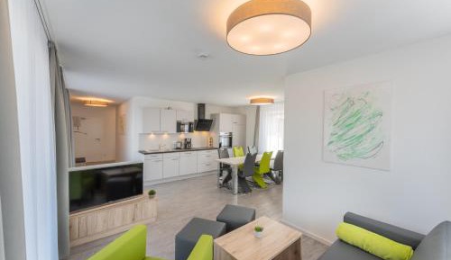 Superior Family Room