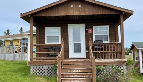 One-Bedroom Log Cottage