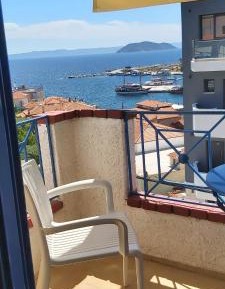 Studio with Balcony