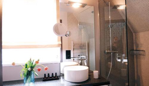 Single Room with Shower