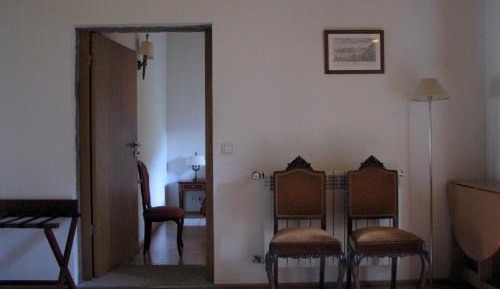 Suite with Mountain View