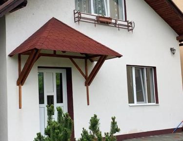 Three-Bedroom Townhouse