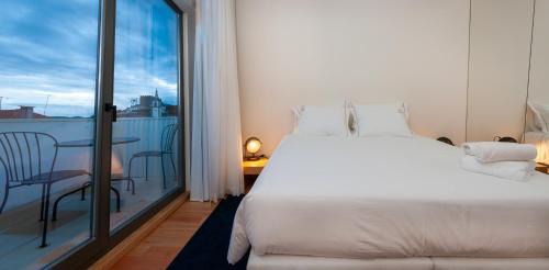 Deluxe Double Room with Castle View