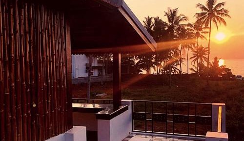 Double Room with Balcony and Sea View