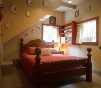Double Room with Shared Bathroom