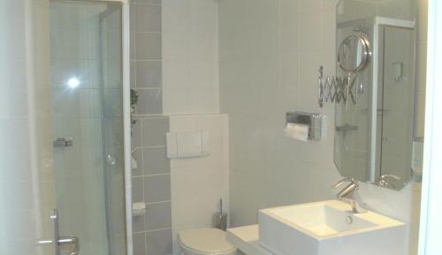 Single Room with Shower
