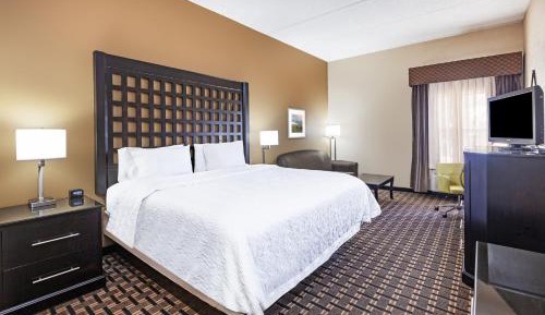 Standard King Room - Non Smoking