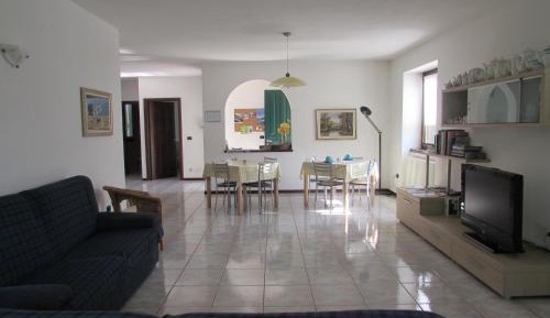 Double or Twin Room with Private External Bathroom