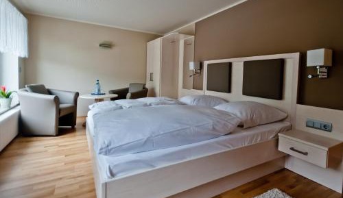 Double Room with Private Bathroom