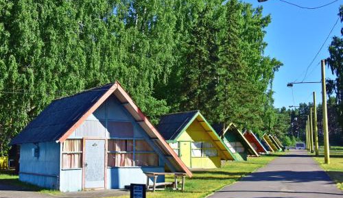 Bungalow (4 Adults)