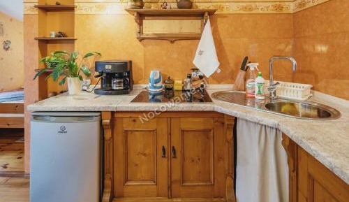 Apartment (4 Adults)