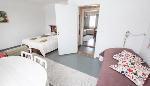 Triple Room with Shared Bathroom