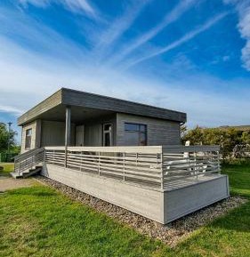Bungalow (4 Adults) with Sauna