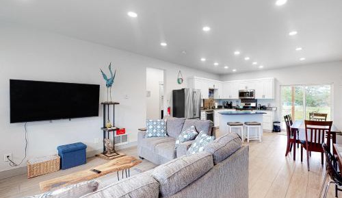 Two Bedroom Apartment 