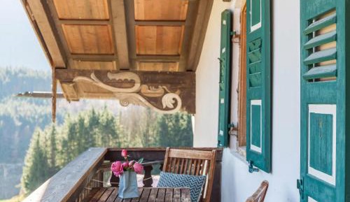 Superior One-Bedroom Apartment with Balcony