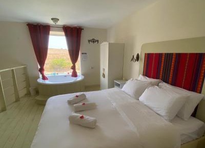 Suite with Garden View