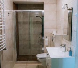 Deluxe Double Room with Shower