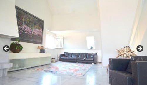 Apartment - Split Level