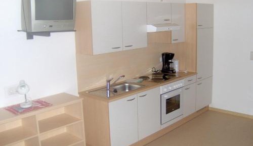 Apartment (4 Adults)