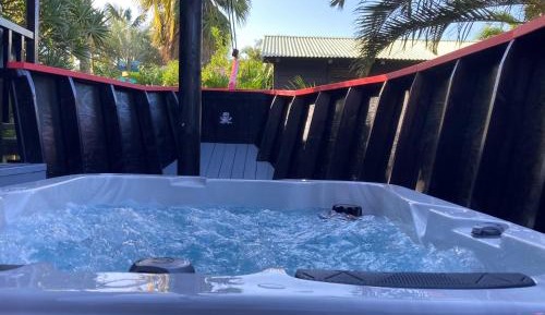 Deluxe Bungalow with jaccuzi