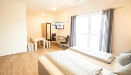 Double Room with Balcony and Kitchenette - Disability Access