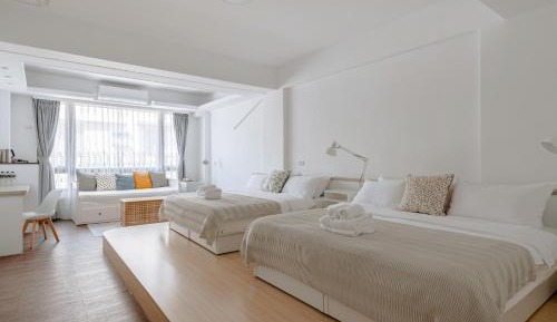Three-Bedroom Townhouse