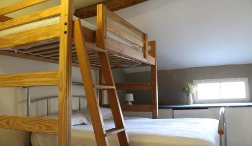 Mixed Dormitory Room