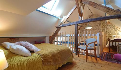 Deluxe Suite with Spa Bath