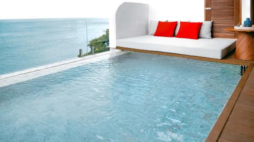 Double Room with Pool View