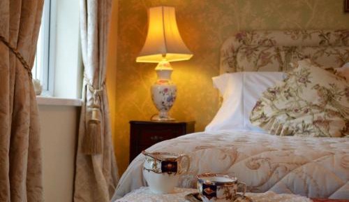 Twin Room with Private Bathroom